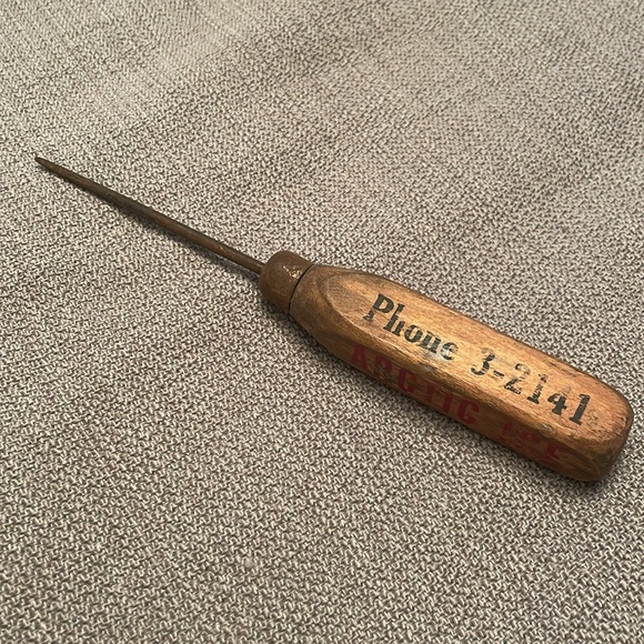 Vintage Antique Arctic Ice Pick Wood Handle - Picture 2 of 7